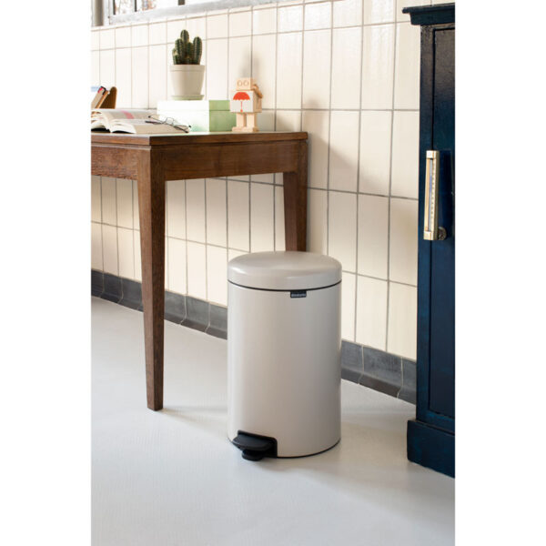 Pedaalemmer NewIcon 20 liter soft beige - VB 149948 - Afbeelding 9